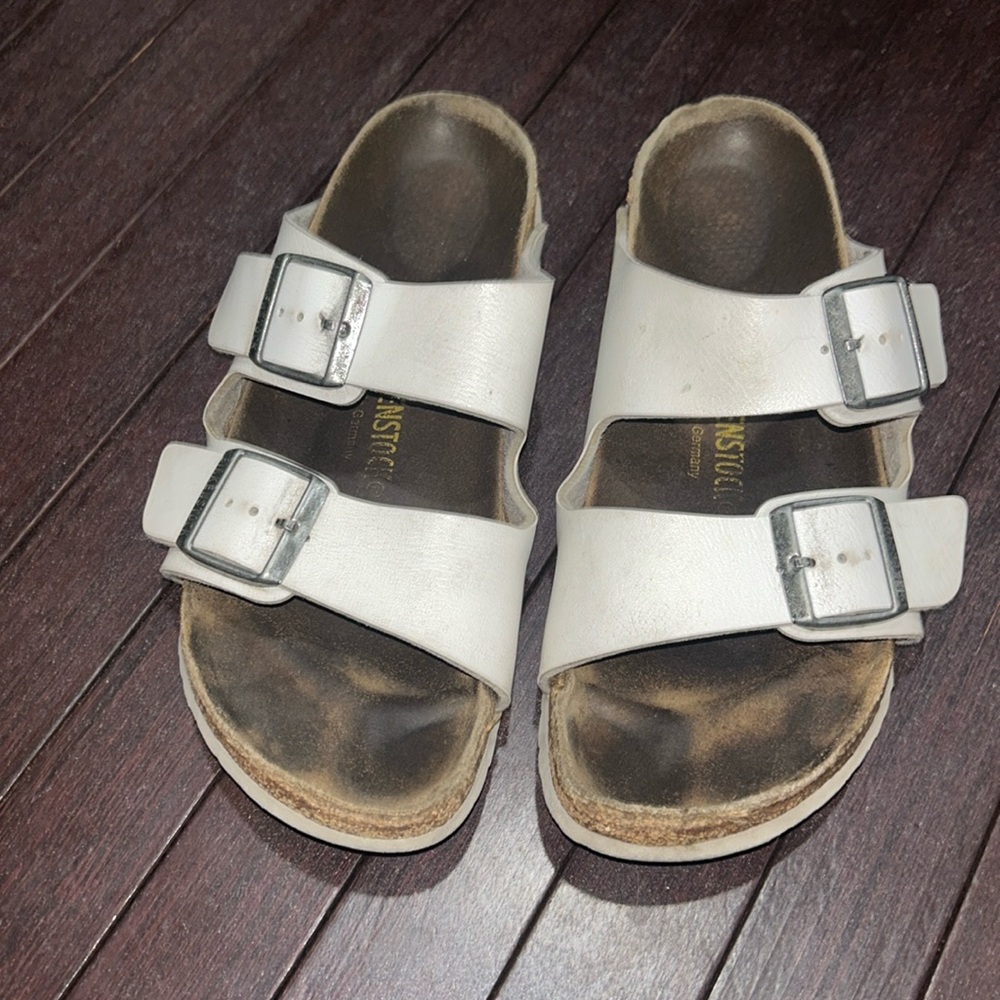Birkenstock Arizona white sandals